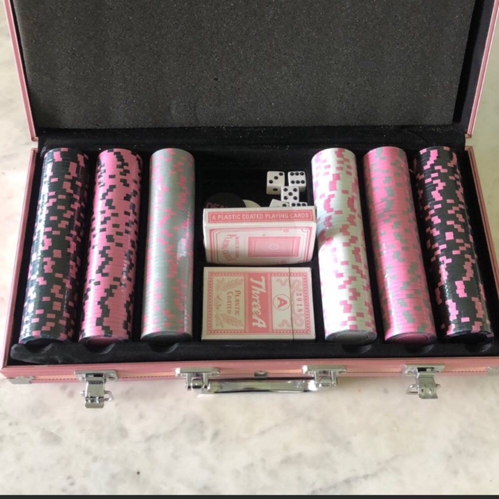 Pink Poker set